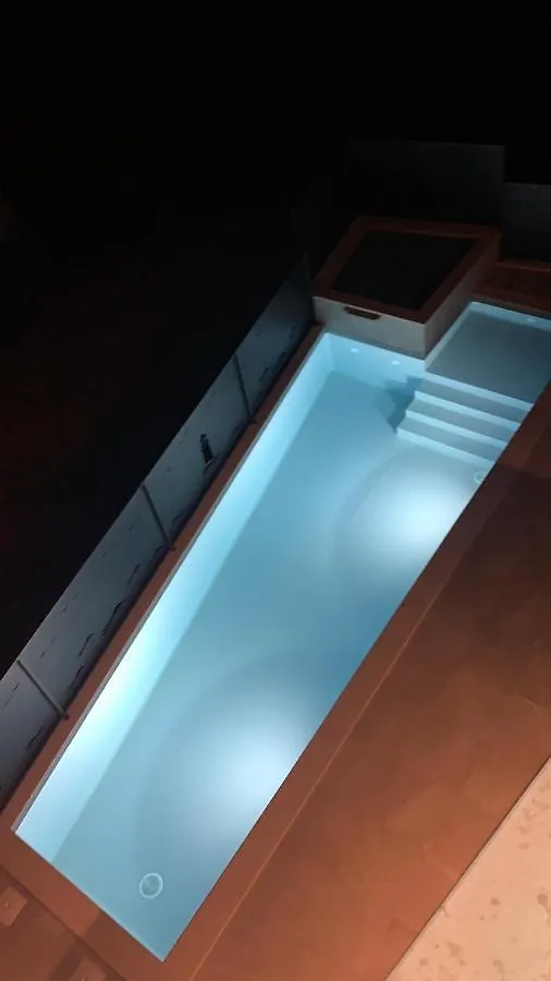 Villa Lighthouse Mit Pool Und Jacuzzi Bašanija