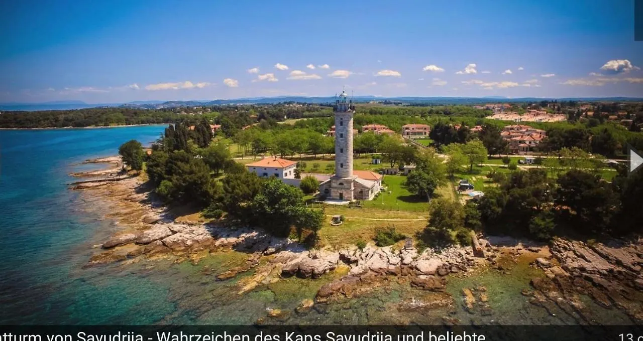 Villa Lighthouse Mit Pool Und Jacuzzi Bašanija