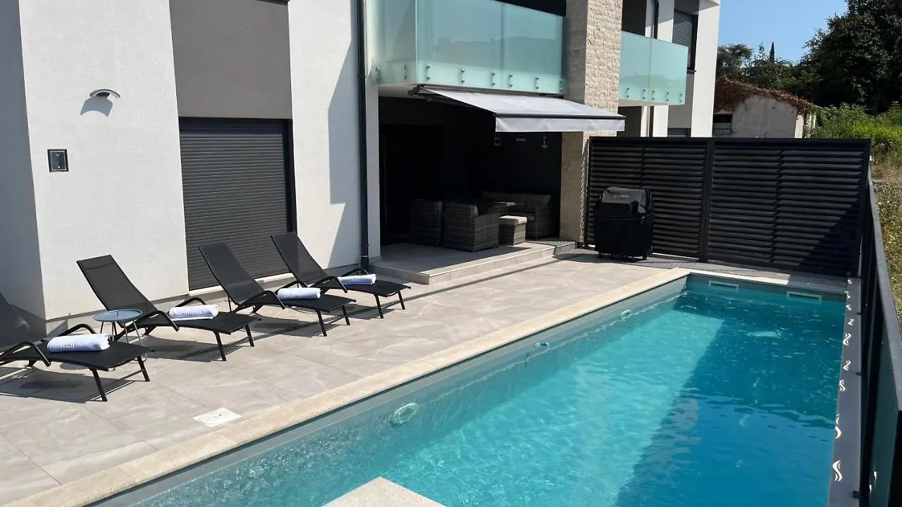 Villa Lighthouse Mit Pool Und Jacuzzi Bašanija 0*,  Kroatien