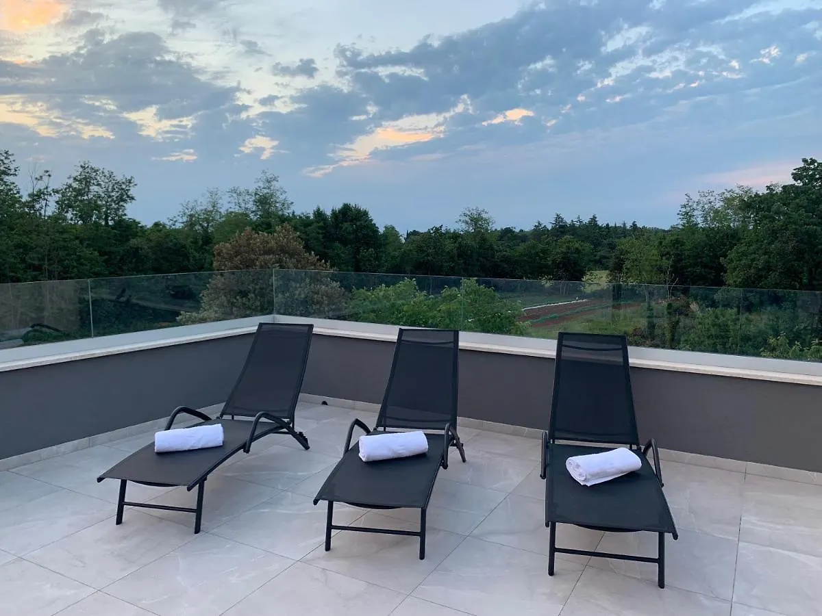 Villa Lighthouse Mit Pool Und Jacuzzi Bašanija
