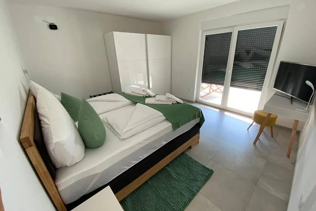Villa Lighthouse Mit Pool Und Jacuzzi Bašanija